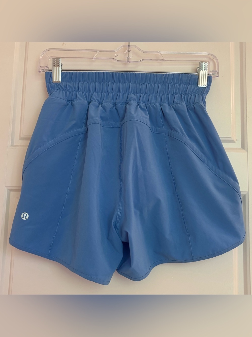 NWT Lululemon Track That High Rise Shorts 5" In Pool Party Size 4 - Picture 7 of 8